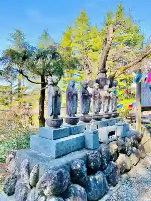 【公式】龍門院常楽寺（秩父札所十一番）の{uncategorized: "未分類", other: "その他", undefined: "問題あり", building: "その他建物", grave: "お墓", sacred_gate: "鳥居", guardian: "狛犬", statue: "像", buddha: "仏像", history: "歴史", nature: "自然", garden: "庭園", animal: "動物", pagoda: "塔", temizu: "手水舎", mountain_gate: "山門・神門", sanctuary: "本殿・本堂", subordinate: "末社・摂社", art: "芸術", scenery: "景色", jizo: "地蔵", ema: "絵馬", goshuin: "御朱印", omikuji: "おみくじ", items: "授与品その他", amulet: "お守り", goshuincho: "御朱印帳", eats: "食事", festival: "お祭り", votive_dance: "神楽", shichigosan: "七五三参", wedding: "結婚式", experience: "体験その他", initially: "初詣", around: "周辺", anti_infection: "感染症対策"}