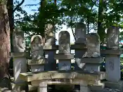 網走神社の像