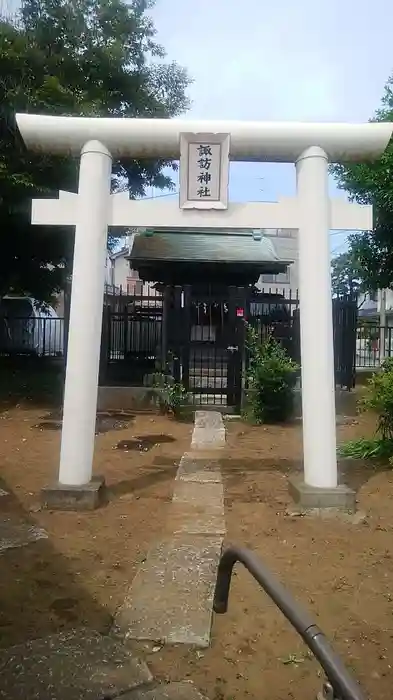 諏訪神社の鳥居