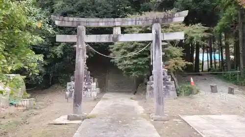 御嶽神社の鳥居