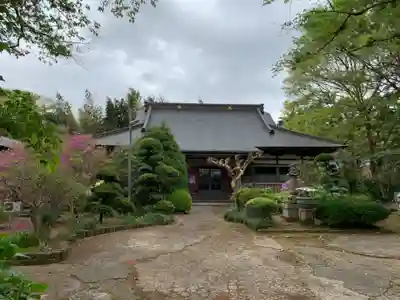 円蔵寺の本殿・本堂