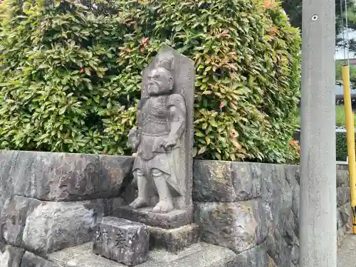 長泉寺の{uncategorized: "未分類", other: "その他", undefined: "問題あり", building: "その他建物", grave: "お墓", sacred_gate: "鳥居", guardian: "狛犬", statue: "像", buddha: "仏像", history: "歴史", nature: "自然", garden: "庭園", animal: "動物", pagoda: "塔", temizu: "手水舎", mountain_gate: "山門・神門", sanctuary: "本殿・本堂", subordinate: "末社・摂社", art: "芸術", scenery: "景色", jizo: "地蔵", ema: "絵馬", goshuin: "御朱印", omikuji: "おみくじ", items: "授与品その他", amulet: "お守り", goshuincho: "御朱印帳", eats: "食事", festival: "お祭り", votive_dance: "神楽", shichigosan: "七五三参", wedding: "結婚式", experience: "体験その他", initially: "初詣", around: "周辺", anti_infection: "感染症対策"}