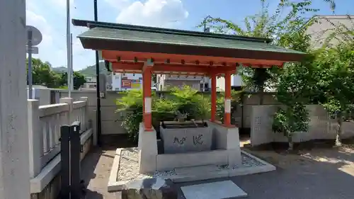 道祖神社（石清尾八幡宮末社）の手水舎