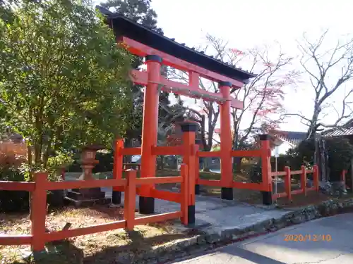 丹生都比売神社の鳥居