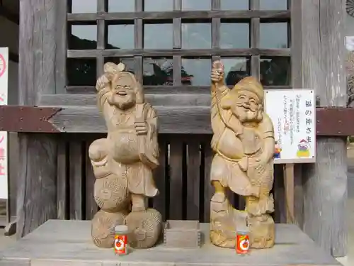 大洗磯前神社の像