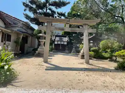 東鳴尾皇太神社の鳥居