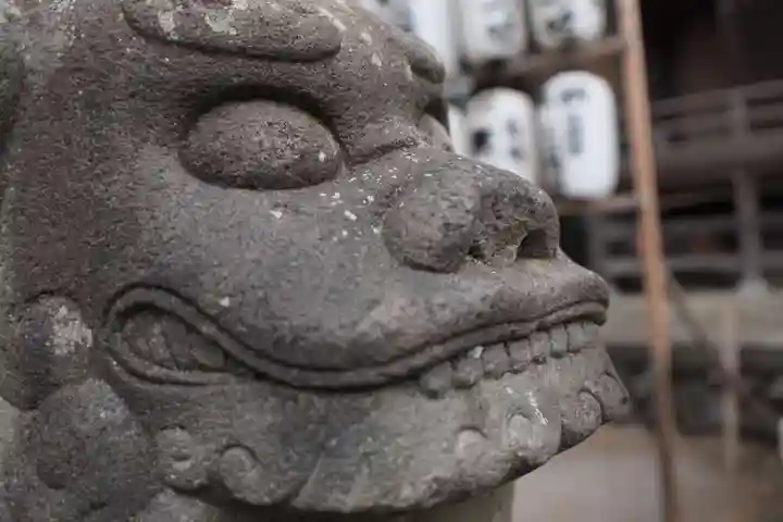 雀神社の狛犬