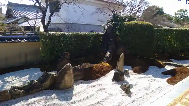 大徳寺の庭園
