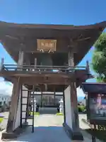 興蔵寺の山門・神門