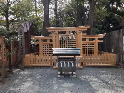 伊勢山皇大神宮の末社