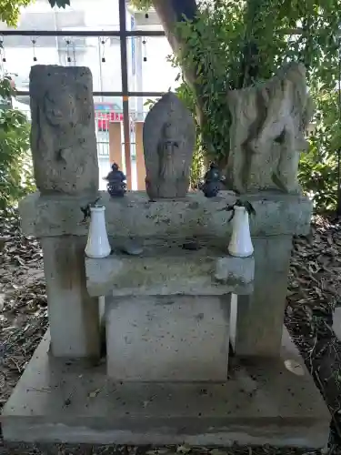 廣國神社の{uncategorized: "未分類", other: "その他", undefined: "問題あり", building: "その他建物", grave: "お墓", sacred_gate: "鳥居", guardian: "狛犬", statue: "像", buddha: "仏像", history: "歴史", nature: "自然", garden: "庭園", animal: "動物", pagoda: "塔", temizu: "手水舎", mountain_gate: "山門・神門", sanctuary: "本殿・本堂", subordinate: "末社・摂社", art: "芸術", scenery: "景色", jizo: "地蔵", ema: "絵馬", goshuin: "御朱印", omikuji: "おみくじ", items: "授与品その他", amulet: "お守り", goshuincho: "御朱印帳", eats: "食事", festival: "お祭り", votive_dance: "神楽", shichigosan: "七五三参", wedding: "結婚式", experience: "体験その他", initially: "初詣", around: "周辺", anti_infection: "感染症対策"}