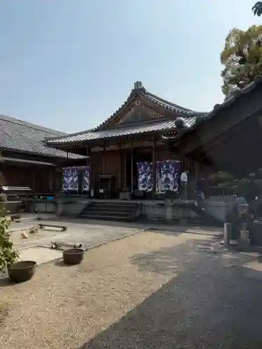 後白河院御聖蹟　法住寺の{uncategorized: "未分類", other: "その他", undefined: "問題あり", building: "その他建物", grave: "お墓", sacred_gate: "鳥居", guardian: "狛犬", statue: "像", buddha: "仏像", history: "歴史", nature: "自然", garden: "庭園", animal: "動物", pagoda: "塔", temizu: "手水舎", mountain_gate: "山門・神門", sanctuary: "本殿・本堂", subordinate: "末社・摂社", art: "芸術", scenery: "景色", jizo: "地蔵", ema: "絵馬", goshuin: "御朱印", omikuji: "おみくじ", items: "授与品その他", amulet: "お守り", goshuincho: "御朱印帳", eats: "食事", festival: "お祭り", votive_dance: "神楽", shichigosan: "七五三参", wedding: "結婚式", experience: "体験その他", initially: "初詣", around: "周辺", anti_infection: "感染症対策"}