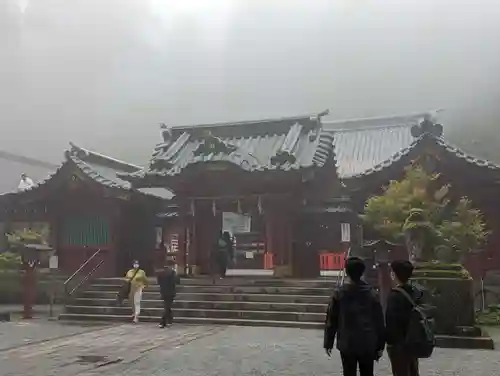 箱根神社の山門・神門