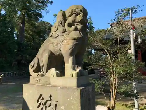 飽富神社の狛犬