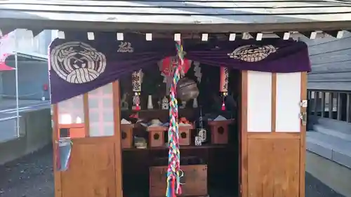 高山稲荷神社の末社・摂社