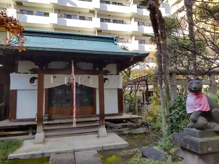於岩稲荷田宮神社(東京都)