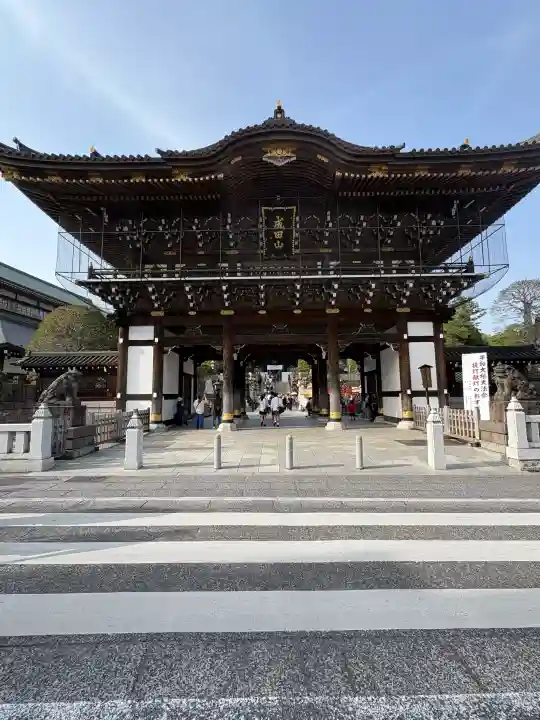 成田山新勝寺の{uncategorized: "未分類", other: "その他", undefined: "問題あり", building: "その他建物", grave: "お墓", sacred_gate: "鳥居", guardian: "狛犬", statue: "像", buddha: "仏像", history: "歴史", nature: "自然", garden: "庭園", animal: "動物", pagoda: "塔", temizu: "手水舎", mountain_gate: "山門・神門", sanctuary: "本殿・本堂", subordinate: "末社・摂社", art: "芸術", scenery: "景色", jizo: "地蔵", ema: "絵馬", goshuin: "御朱印", omikuji: "おみくじ", items: "授与品その他", amulet: "お守り", goshuincho: "御朱印帳", eats: "食事", festival: "お祭り", votive_dance: "神楽", shichigosan: "七五三参", wedding: "結婚式", experience: "体験その他", initially: "初詣", around: "周辺", anti_infection: "感染症対策"}
