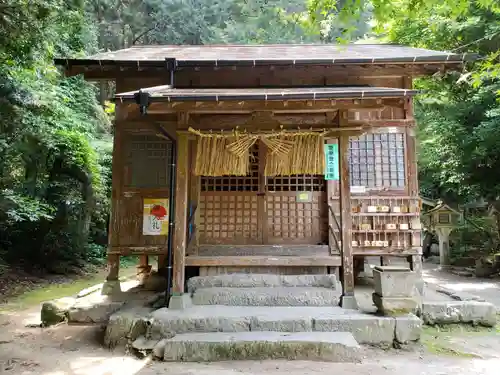 飯盛神社の本殿・本堂