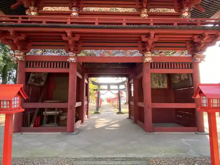 高椅神社の山門・神門