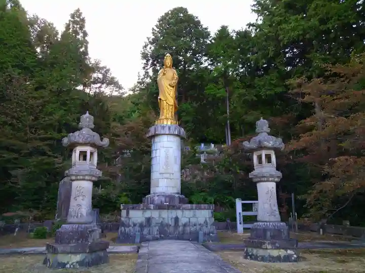 瓦屋寺(滋賀県)