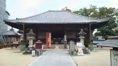 本山寺の本殿・本堂