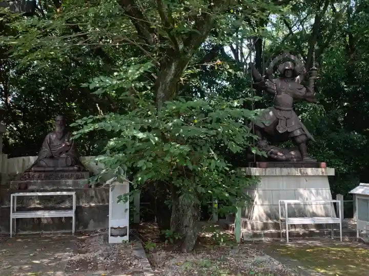 岩崎御嶽社のその他建物