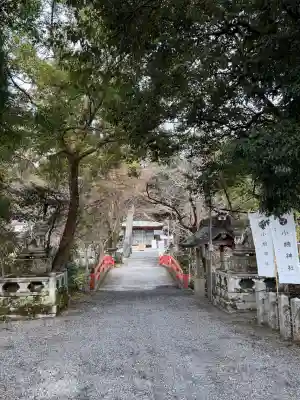 小椋神社の{uncategorized: "未分類", other: "その他", undefined: "問題あり", building: "その他建物", grave: "お墓", sacred_gate: "鳥居", guardian: "狛犬", statue: "像", buddha: "仏像", history: "歴史", nature: "自然", garden: "庭園", animal: "動物", pagoda: "塔", temizu: "手水舎", mountain_gate: "山門・神門", sanctuary: "本殿・本堂", subordinate: "末社・摂社", art: "芸術", scenery: "景色", jizo: "地蔵", ema: "絵馬", goshuin: "御朱印", omikuji: "おみくじ", items: "授与品その他", amulet: "お守り", goshuincho: "御朱印帳", eats: "食事", festival: "お祭り", votive_dance: "神楽", shichigosan: "七五三参", wedding: "結婚式", experience: "体験その他", initially: "初詣", around: "周辺", anti_infection: "感染症対策"}