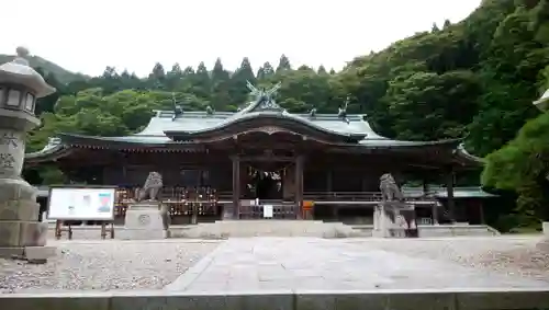 函館八幡宮の本殿