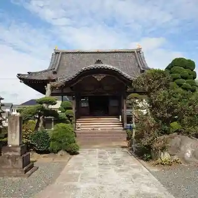 眞隆寺の本殿
