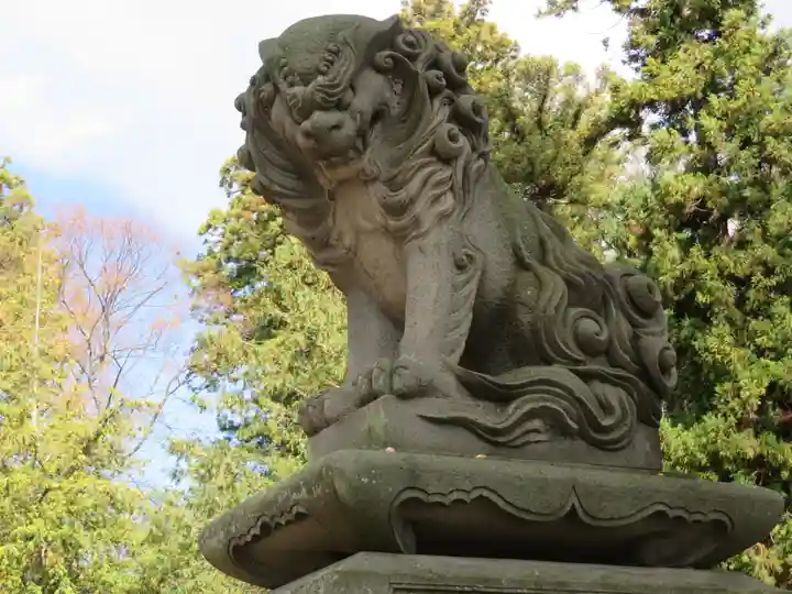 筑摩神社の狛犬