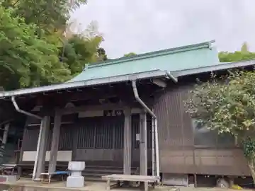 洞源寺の本殿・本堂