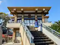 遠照山 光明寺(尼崎大仏)の本殿・本堂