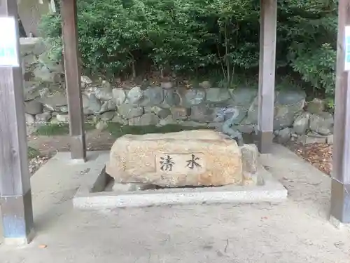神明社（中切町）の手水舎