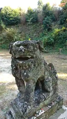 辺春八幡宮の狛犬