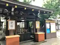 鳥越神社の手水舎