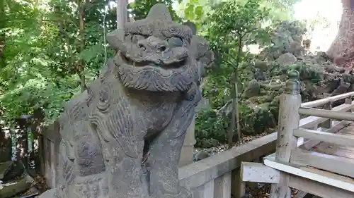 小野照崎神社の狛犬