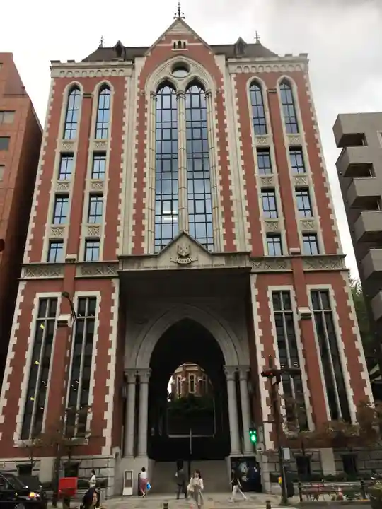 三田春日神社の周辺