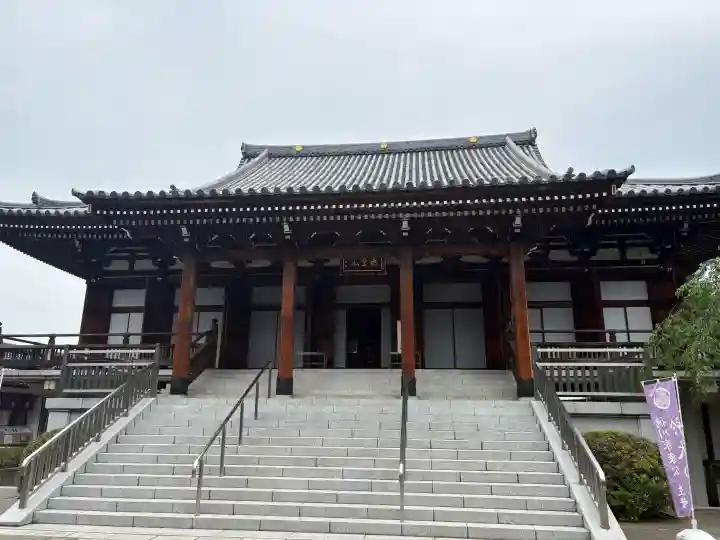 伝通院の{uncategorized: "未分類", other: "その他", undefined: "問題あり", building: "その他建物", grave: "お墓", sacred_gate: "鳥居", guardian: "狛犬", statue: "像", buddha: "仏像", history: "歴史", nature: "自然", garden: "庭園", animal: "動物", pagoda: "塔", temizu: "手水舎", mountain_gate: "山門・神門", sanctuary: "本殿・本堂", subordinate: "末社・摂社", art: "芸術", scenery: "景色", jizo: "地蔵", ema: "絵馬", goshuin: "御朱印", omikuji: "おみくじ", items: "授与品その他", amulet: "お守り", goshuincho: "御朱印帳", eats: "食事", festival: "お祭り", votive_dance: "神楽", shichigosan: "七五三参", wedding: "結婚式", experience: "体験その他", initially: "初詣", around: "周辺", anti_infection: "感染症対策"}