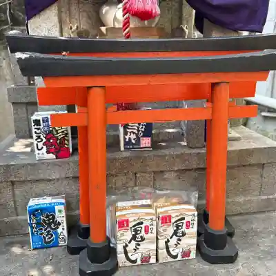 弘明寺の{uncategorized: "未分類", other: "その他", undefined: "問題あり", building: "その他建物", grave: "お墓", sacred_gate: "鳥居", guardian: "狛犬", statue: "像", buddha: "仏像", history: "歴史", nature: "自然", garden: "庭園", animal: "動物", pagoda: "塔", temizu: "手水舎", mountain_gate: "山門・神門", sanctuary: "本殿・本堂", subordinate: "末社・摂社", art: "芸術", scenery: "景色", jizo: "地蔵", ema: "絵馬", goshuin: "御朱印", omikuji: "おみくじ", items: "授与品その他", amulet: "お守り", goshuincho: "御朱印帳", eats: "食事", festival: "お祭り", votive_dance: "神楽", shichigosan: "七五三参", wedding: "結婚式", experience: "体験その他", initially: "初詣", around: "周辺", anti_infection: "感染症対策"}