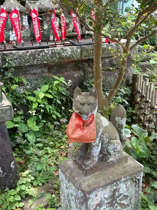 貴船神社の{uncategorized: "未分類", other: "その他", undefined: "問題あり", building: "その他建物", grave: "お墓", sacred_gate: "鳥居", guardian: "狛犬", statue: "像", buddha: "仏像", history: "歴史", nature: "自然", garden: "庭園", animal: "動物", pagoda: "塔", temizu: "手水舎", mountain_gate: "山門・神門", sanctuary: "本殿・本堂", subordinate: "末社・摂社", art: "芸術", scenery: "景色", jizo: "地蔵", ema: "絵馬", goshuin: "御朱印", omikuji: "おみくじ", items: "授与品その他", amulet: "お守り", goshuincho: "御朱印帳", eats: "食事", festival: "お祭り", votive_dance: "神楽", shichigosan: "七五三参", wedding: "結婚式", experience: "体験その他", initially: "初詣", around: "周辺", anti_infection: "感染症対策"}