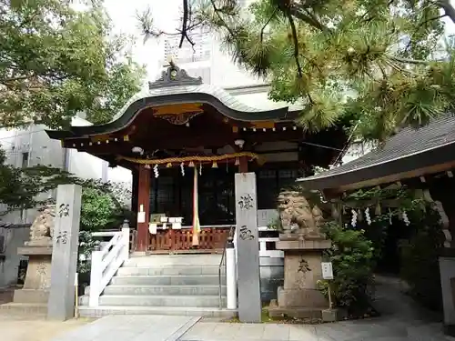 鵲森宮の本殿・本堂