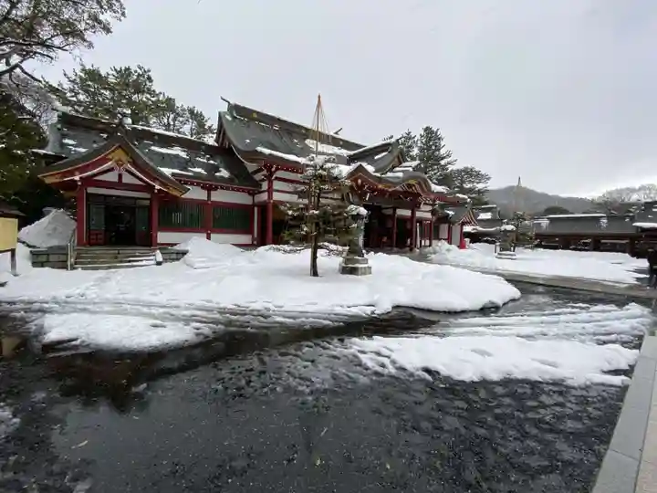 氣比神宮の本殿・本堂