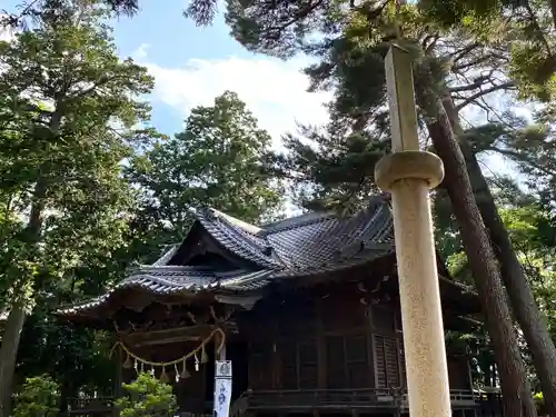 岩崎神社の本殿・本堂