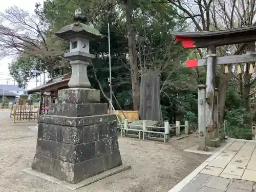 下総国三山　二宮神社の{uncategorized: "未分類", other: "その他", undefined: "問題あり", building: "その他建物", grave: "お墓", sacred_gate: "鳥居", guardian: "狛犬", statue: "像", buddha: "仏像", history: "歴史", nature: "自然", garden: "庭園", animal: "動物", pagoda: "塔", temizu: "手水舎", mountain_gate: "山門・神門", sanctuary: "本殿・本堂", subordinate: "末社・摂社", art: "芸術", scenery: "景色", jizo: "地蔵", ema: "絵馬", goshuin: "御朱印", omikuji: "おみくじ", items: "授与品その他", amulet: "お守り", goshuincho: "御朱印帳", eats: "食事", festival: "お祭り", votive_dance: "神楽", shichigosan: "七五三参", wedding: "結婚式", experience: "体験その他", initially: "初詣", around: "周辺", anti_infection: "感染症対策"}