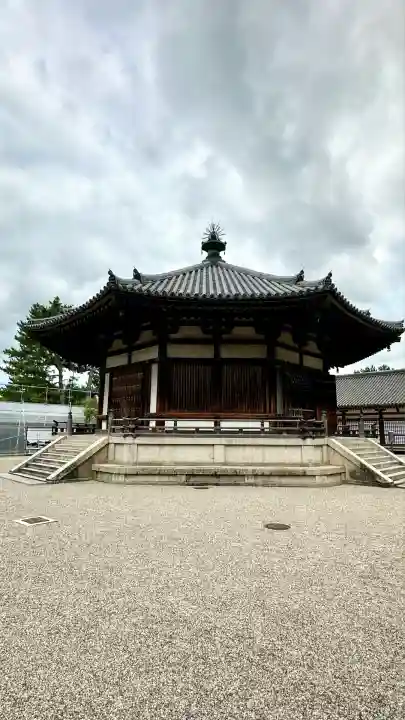 法隆寺 夢殿(奈良県)