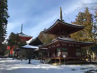 壇上伽藍のその他建物