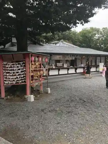 城山八幡宮の建物その他