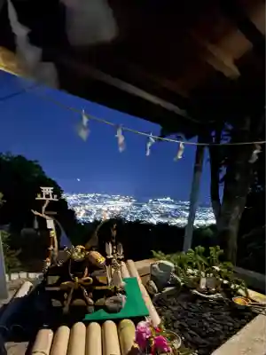 劔山神社の手水舎