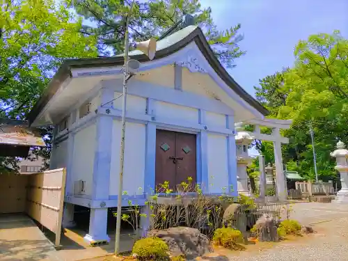 堤治神社の建物その他