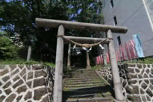 愛宕神社の鳥居